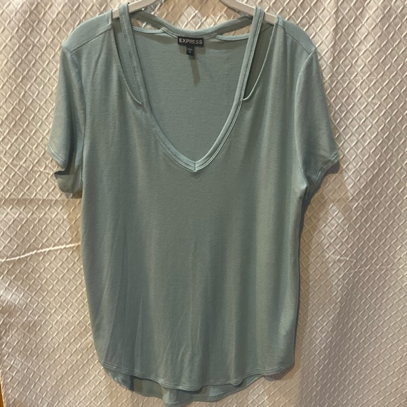 Express loose fitting t-shirt. Slouchy casual look. Blue/teal. Size Large - Picture 2 of 7